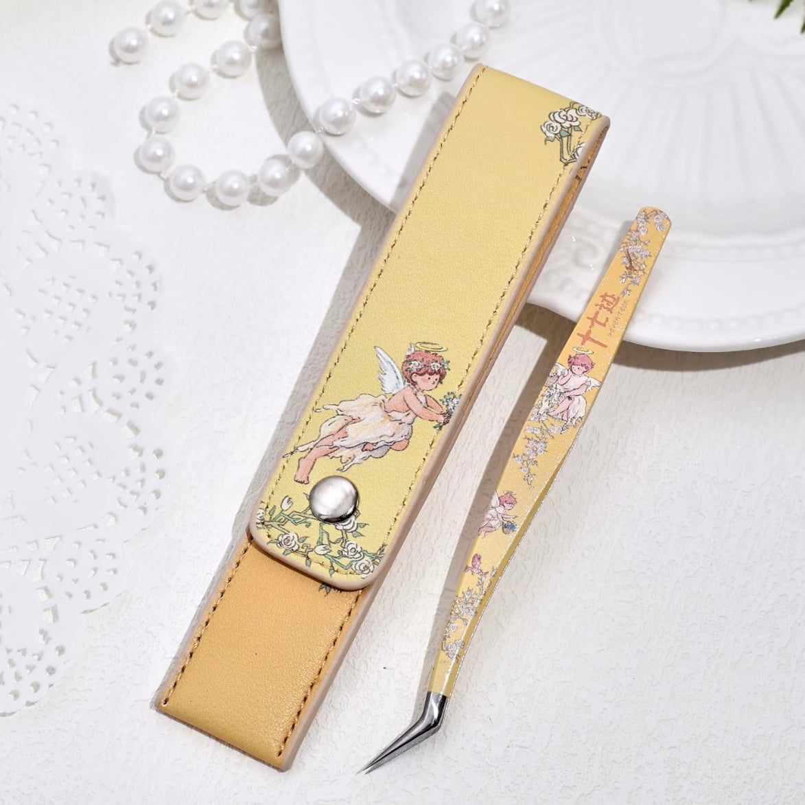 Desert Grandma Collaboration Tweezers Angel - Dreamy - Dolphin Tweezers Angel - Floral Letter - Dolphin Tweezers Angel - Sunward - Golden Feather Tweezers Angel - First Bloom - Golden Feather Tweezers - S