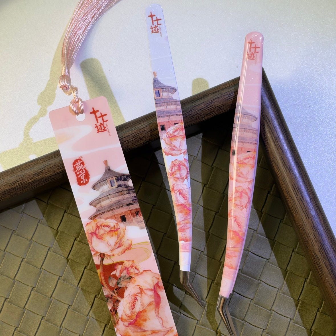 Seventeen 2.0 "Four Great Ancient Capitals" Series – Tweezers for Resin Crafting Green / Pink / Blue - JoyJollyCrafts