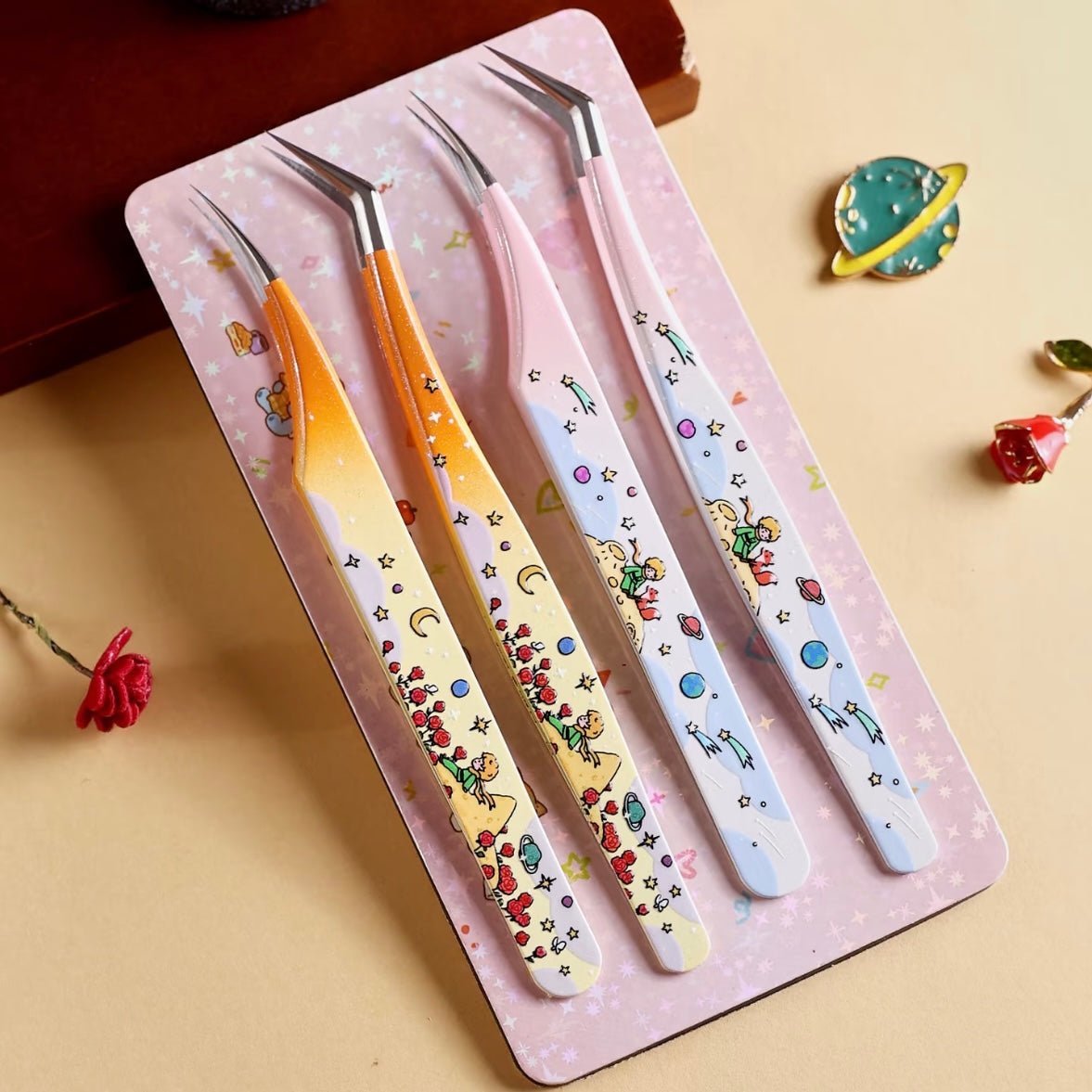 WuWeiQingHuan 7.0 Star Dream Prince Series Tweezers Starry Trail – Golden Feather Tweezers - JoyJollyCrafts